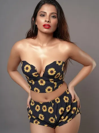 full night Zirakpur call girls
